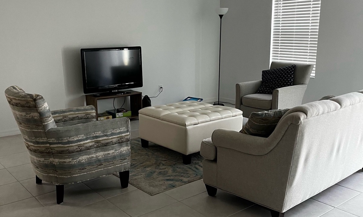 Lakeland House | Entire Brand New House 5 Bedrooms + 2.5 Bath. Close to Legoland, Orlando ,Tampa