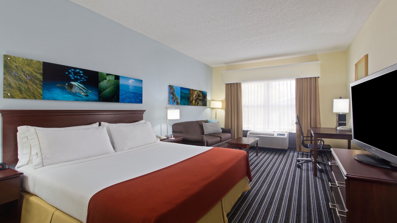 Photo of Bedroom in Downtown Dunedin