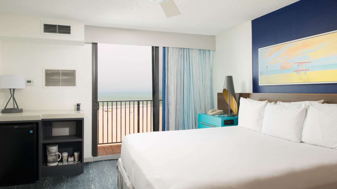 Photo of Bedroom in Treasure Island