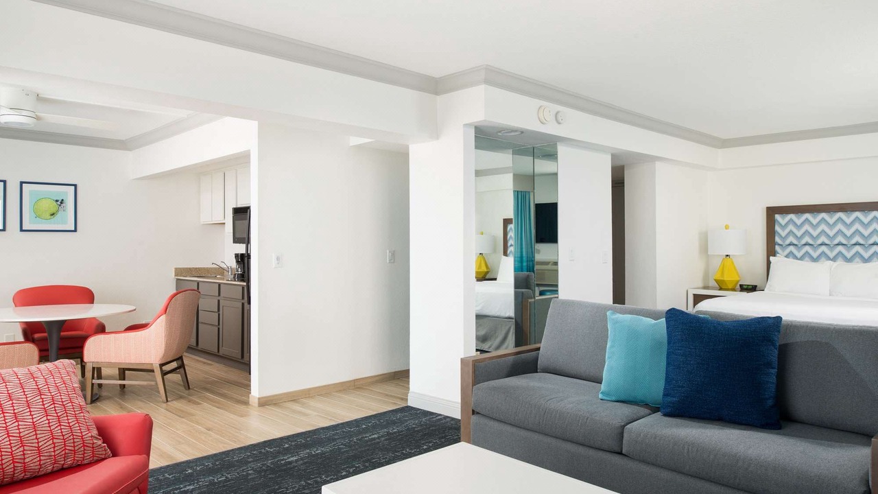 Photo of Livingroom in Treasure Island