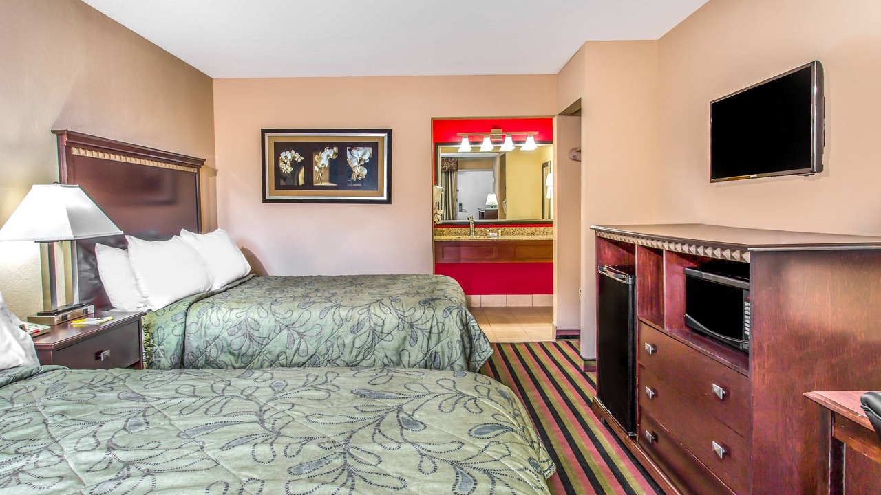 Photo of Bedroom in Riverside Park