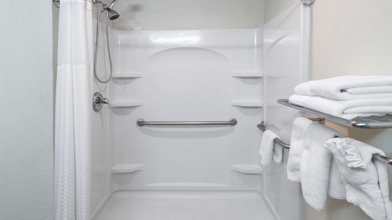 Photo of Bathroom in Hinesville