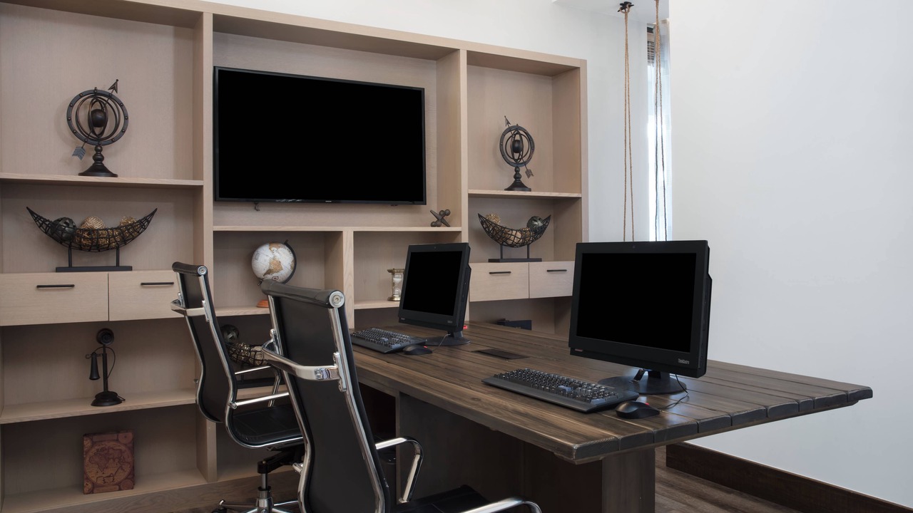 Photo of Livingroom in Harbordale
