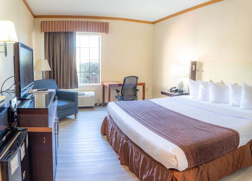 Photo of Bedroom in Hinesville