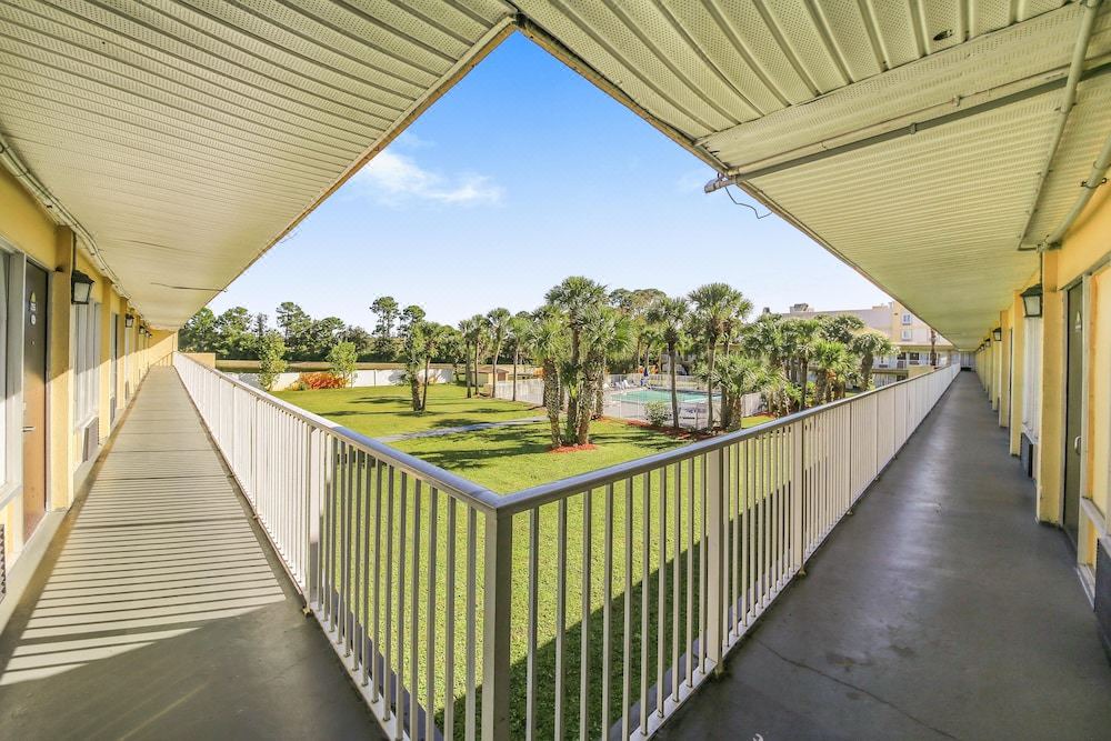 Photo of Patio Balcony in Daytona Beach