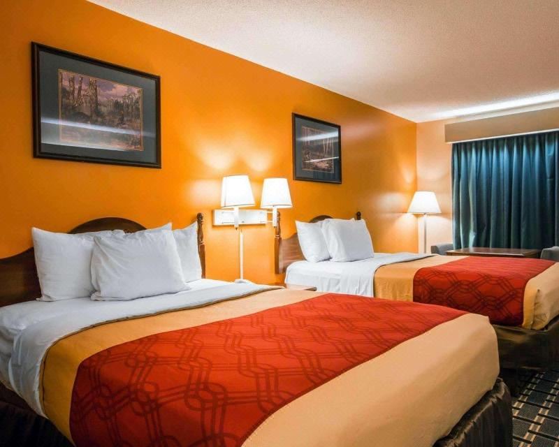 Photo of Bedroom in Eufaula