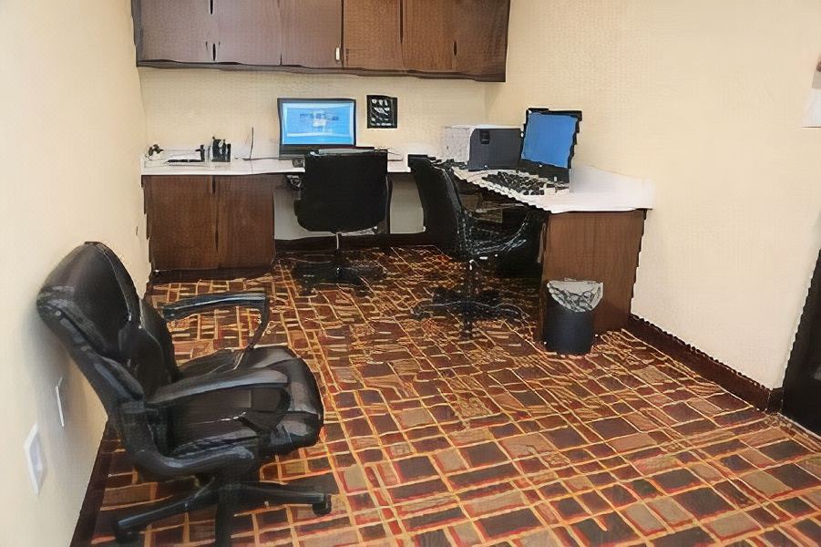 Photo of Livingroom in Sumter