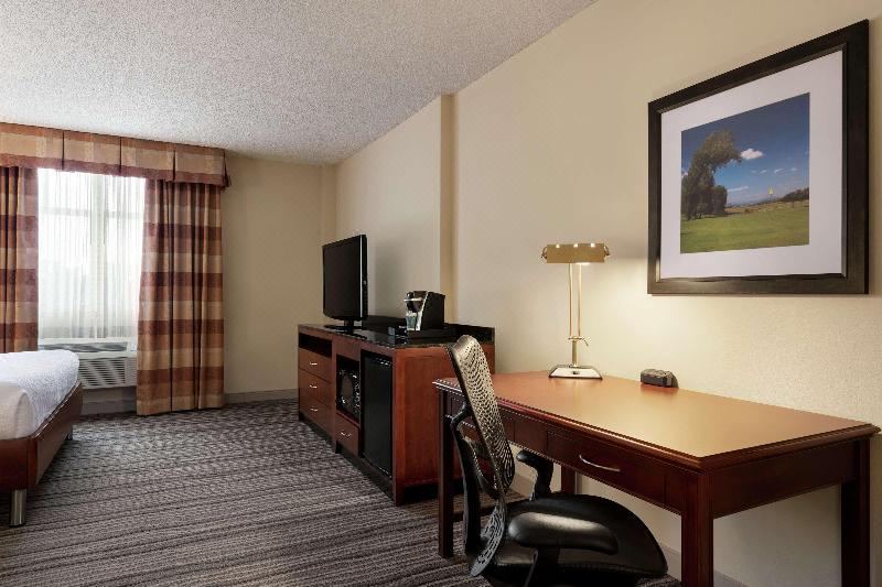 Photo of Livingroom in Palm Valley