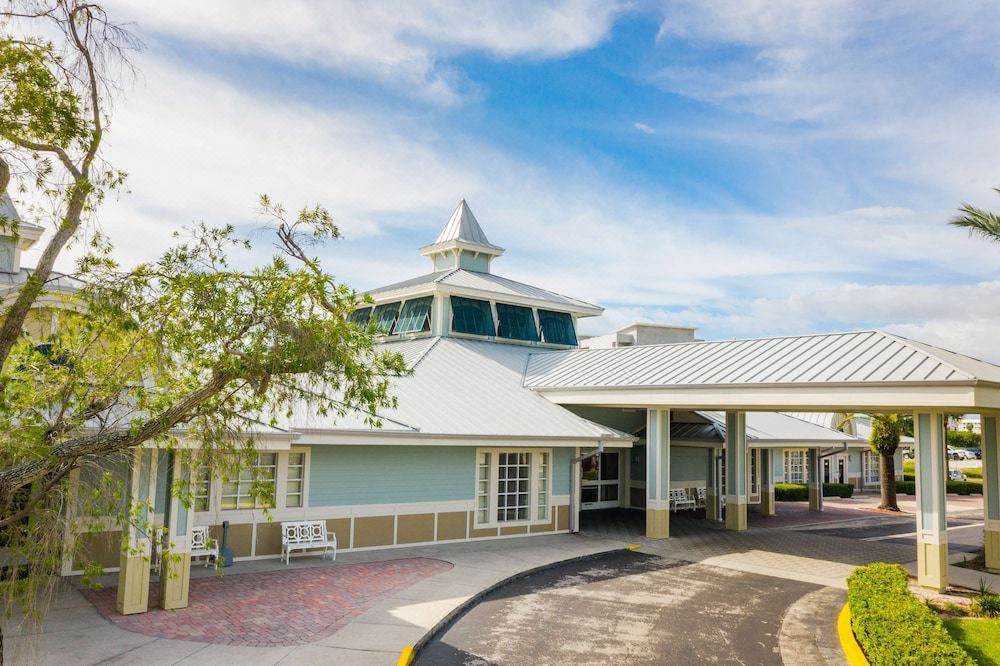 Photo of Buildings in Port Canaveral