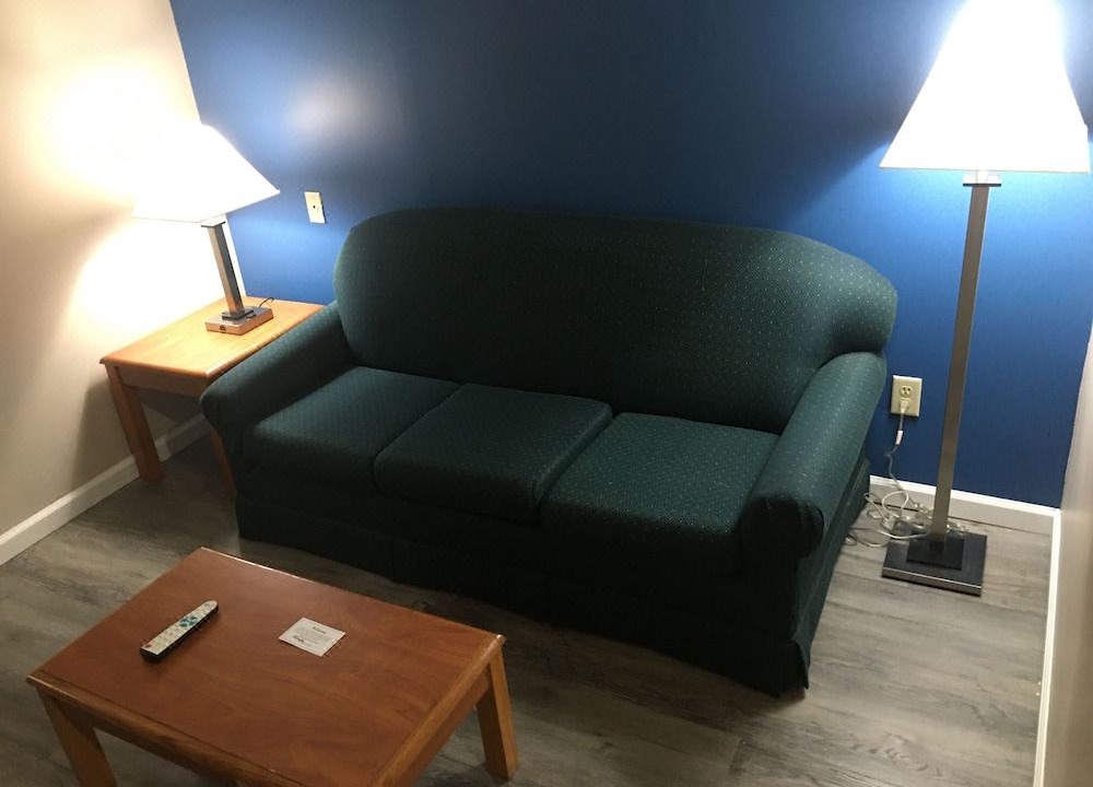 Photo of Livingroom in Adairsville