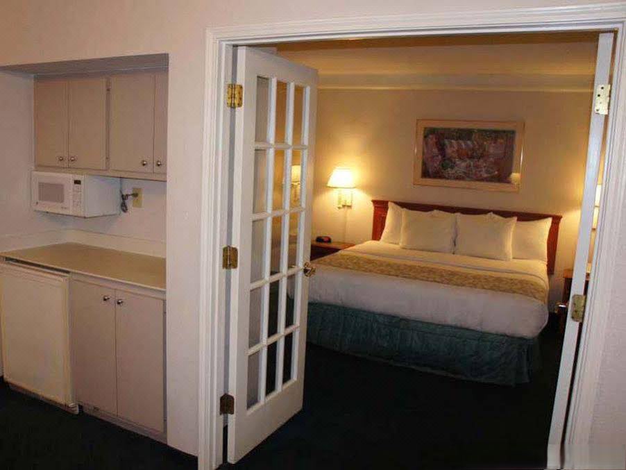 Photo of Bedroom in Greenville - Spartanburg