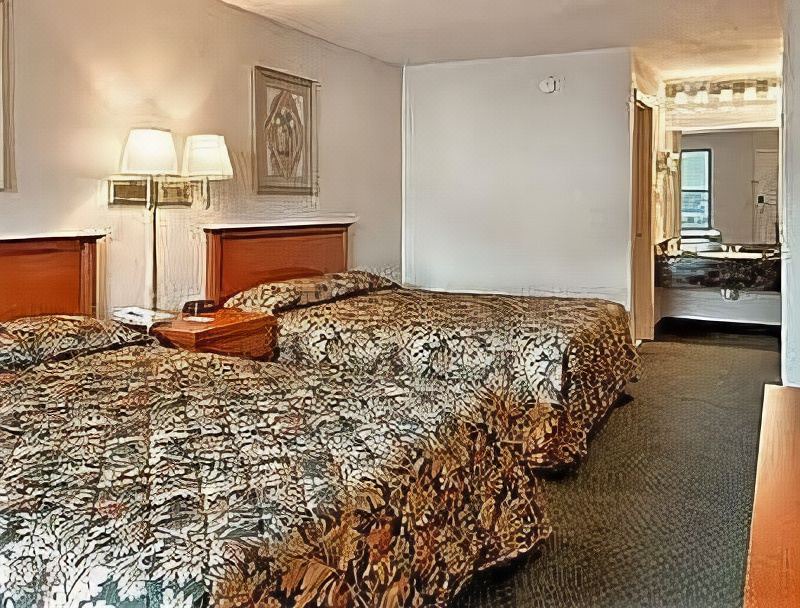 Photo of Bedroom in Lake City