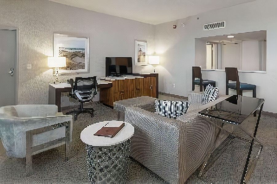 Photo of Livingroom in Northside