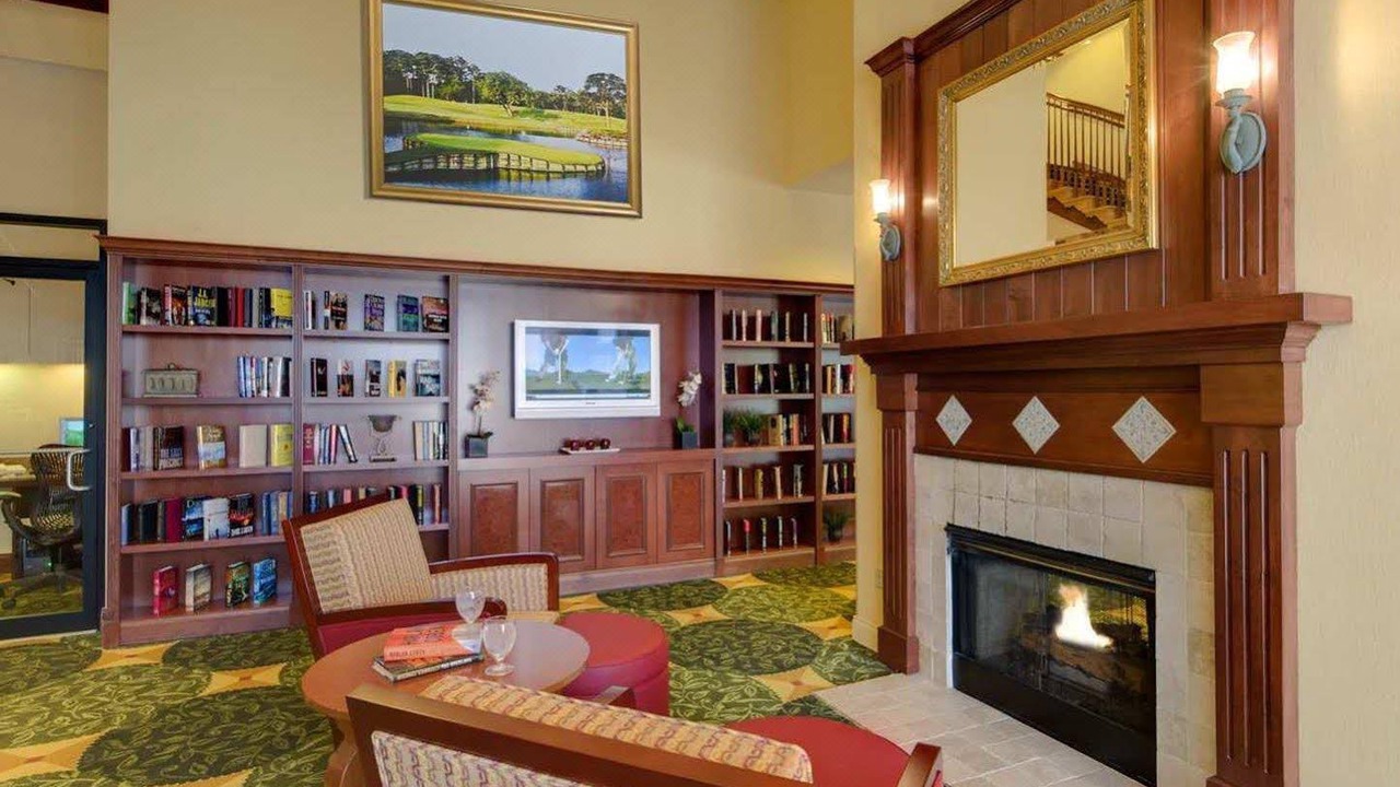 Photo of Livingroom in Palm Valley