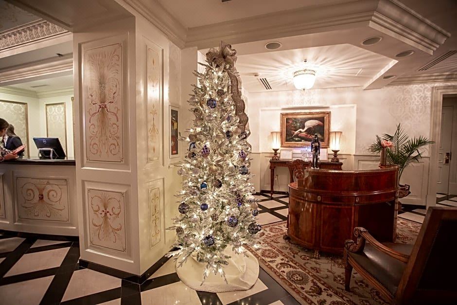 Photo of Livingroom in French Quarter