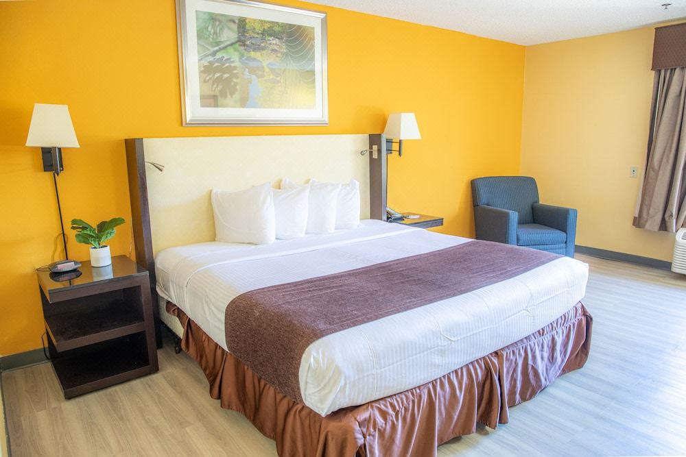 Photo of Bedroom in Hinesville