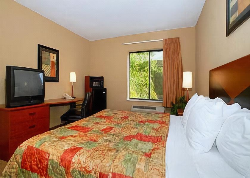 Photo of Bedroom in Lakeland
