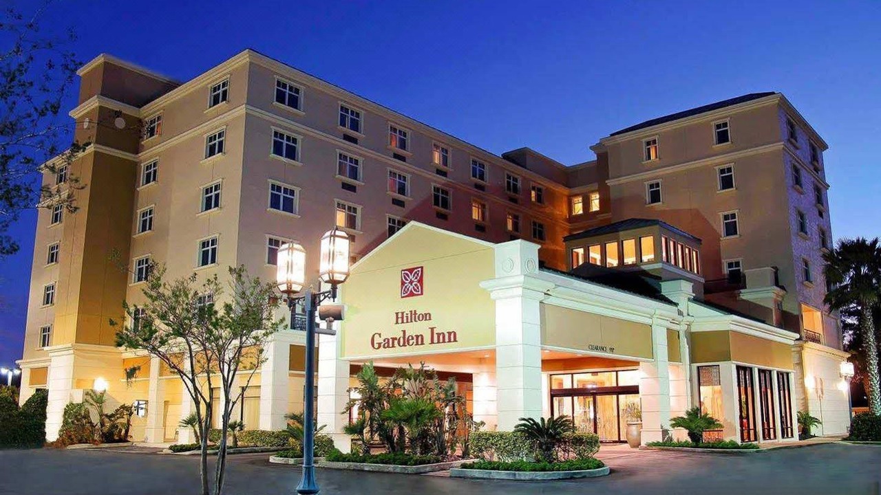Photo of Buildings in Palm Valley