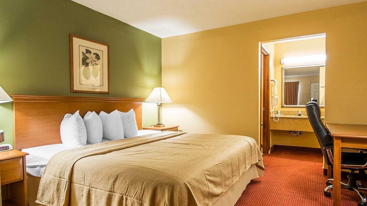 Photo of Bedroom in Mount Dora