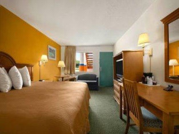 Photo of Bedroom in Fellowship