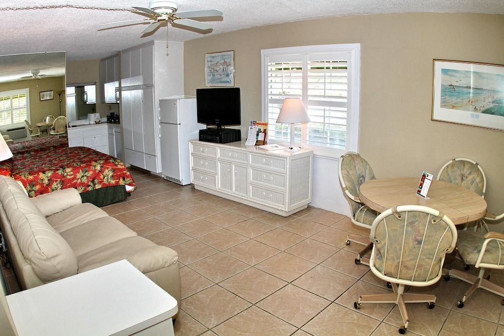 Photo of Livingroom in Moorings