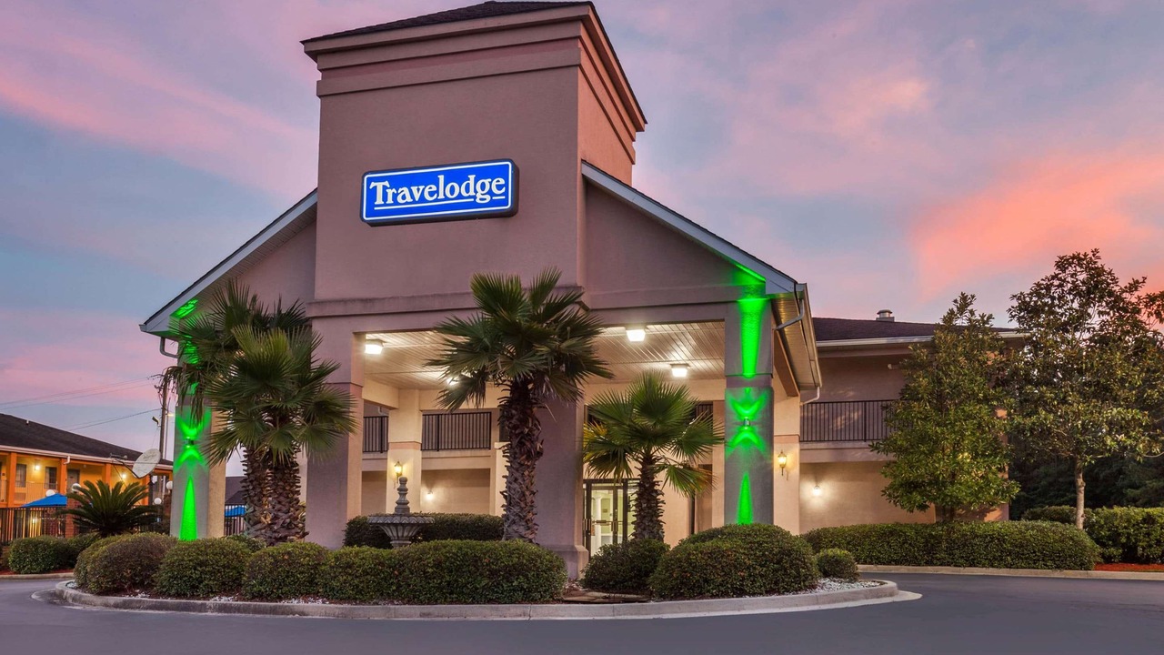 Photo of Buildings in Port Wentworth