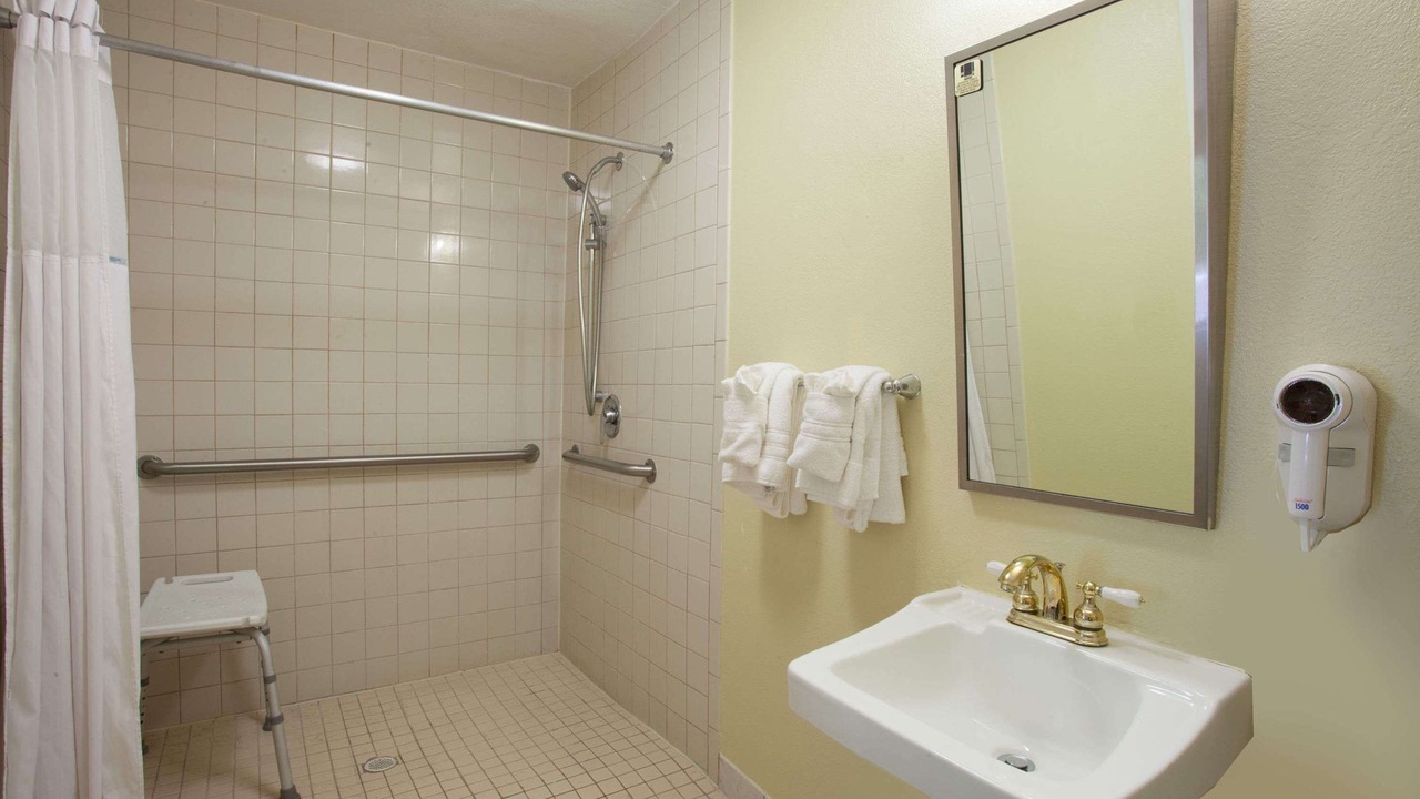 Photo of Bathroom in Daytona Beach