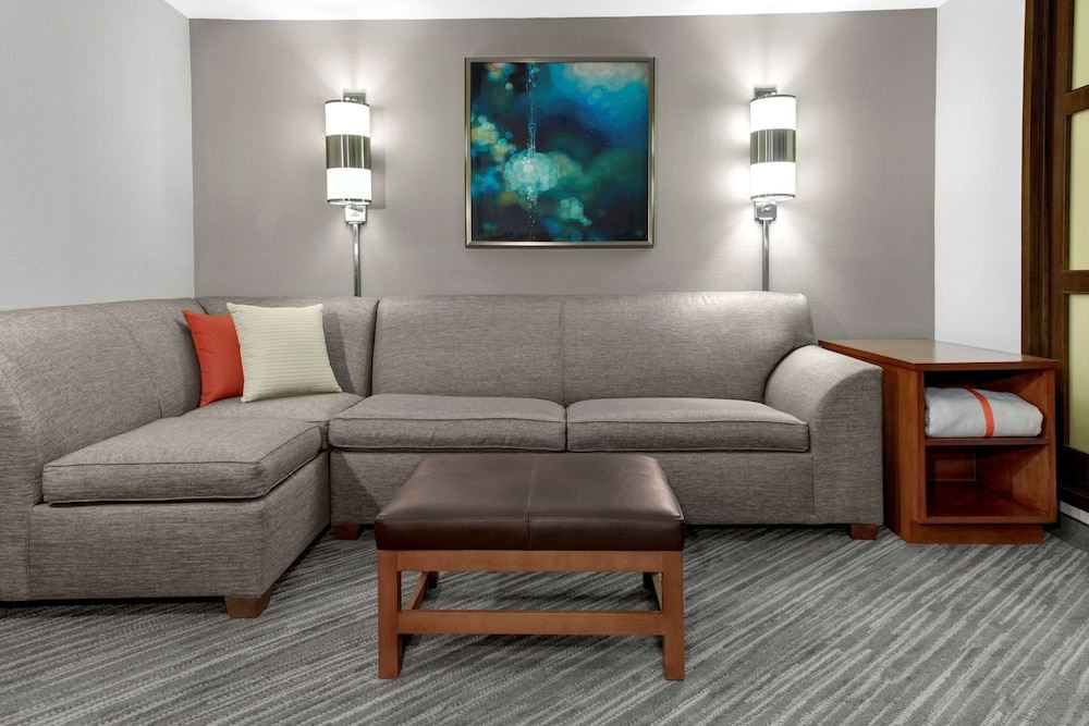 Photo of Livingroom in Downtown