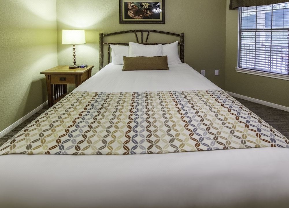 Photo of Bedroom in Clarkesville