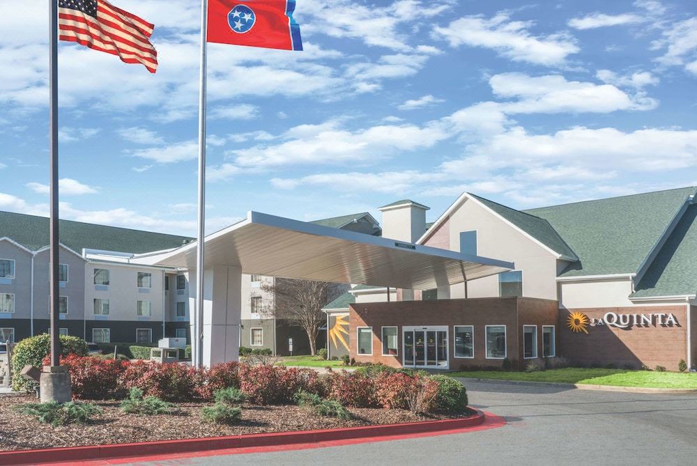 Photo of Buildings in Graysville