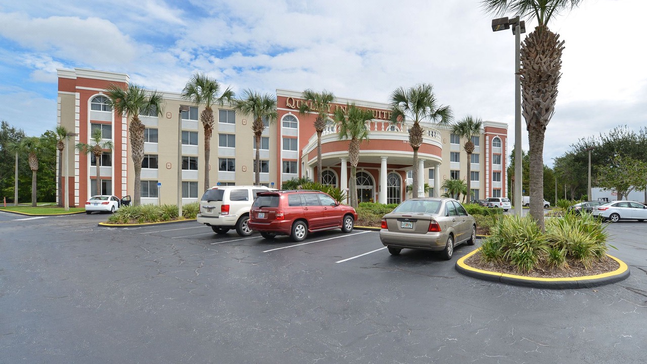 Photo of Buildings in Southwest Orlando