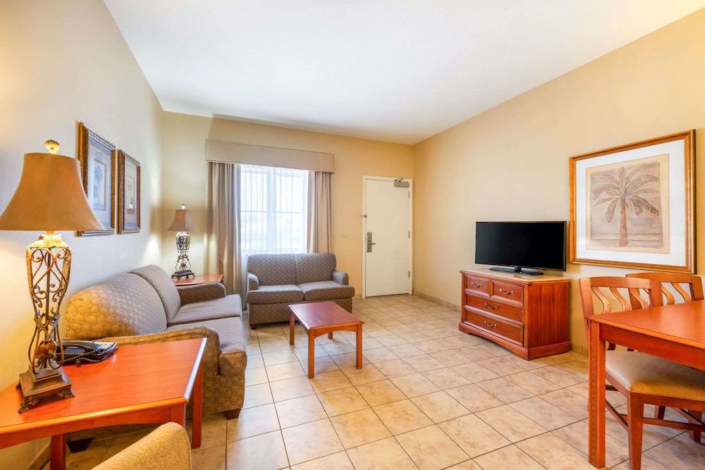 Photo of Livingroom in National Gardens