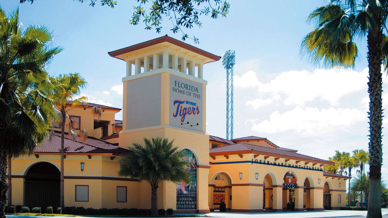 Photo of Buildings in Auburndale