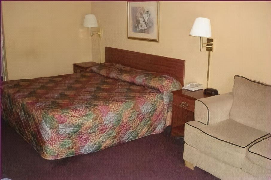 Photo of Bedroom in Loganville