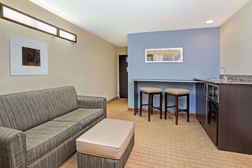 Photo of Livingroom in Brooksville