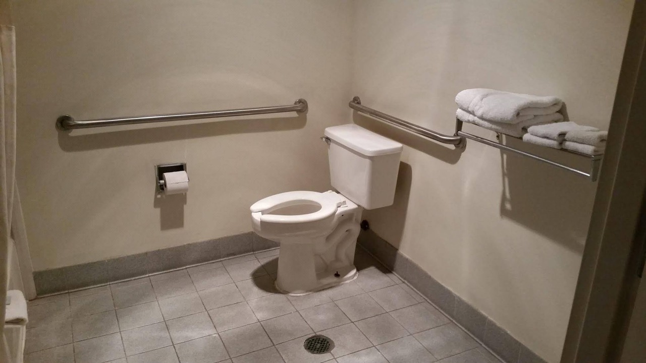 Photo of Bathroom in Port Wentworth