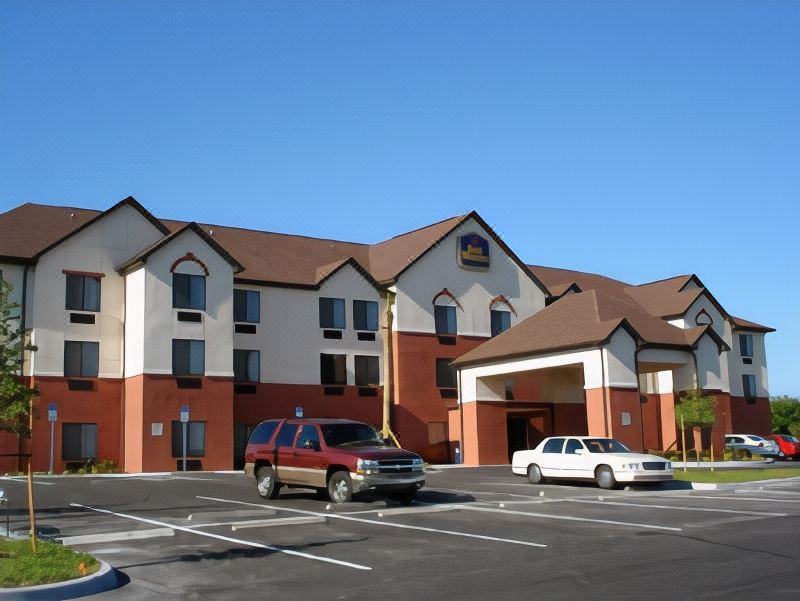 Photo of Buildings in Auburndale