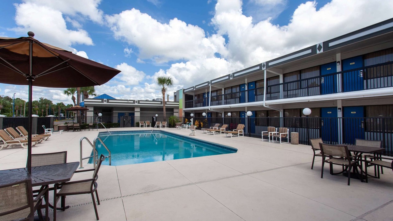 Photo of Outdoor in Plantation Estates