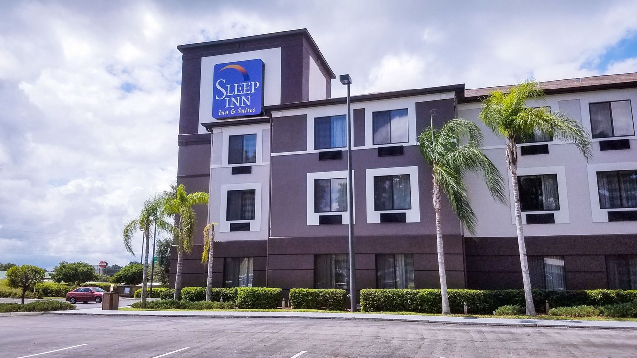 Photo of Buildings in Lakeland