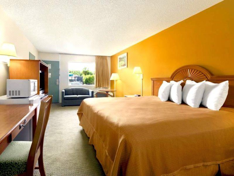 Photo of Bedroom in Fellowship