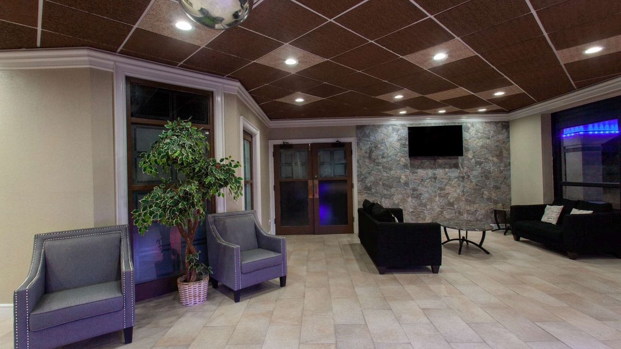 Photo of Livingroom in Plantation Estates