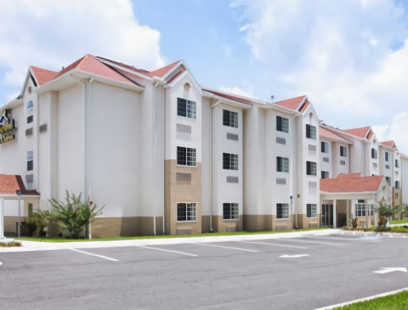 Photo of Buildings in Brooksville