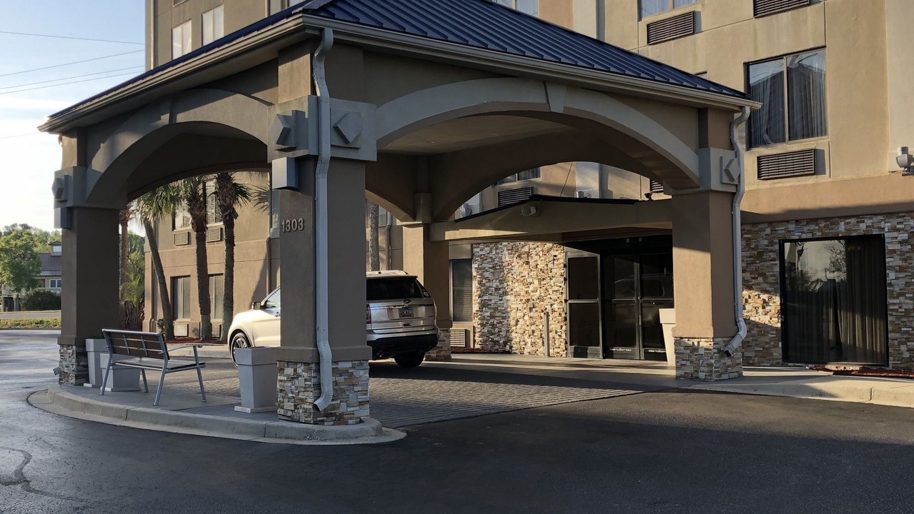 Photo of Buildings in Garden City
