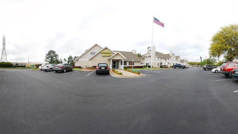 Photo of Buildings in Ferry Pass