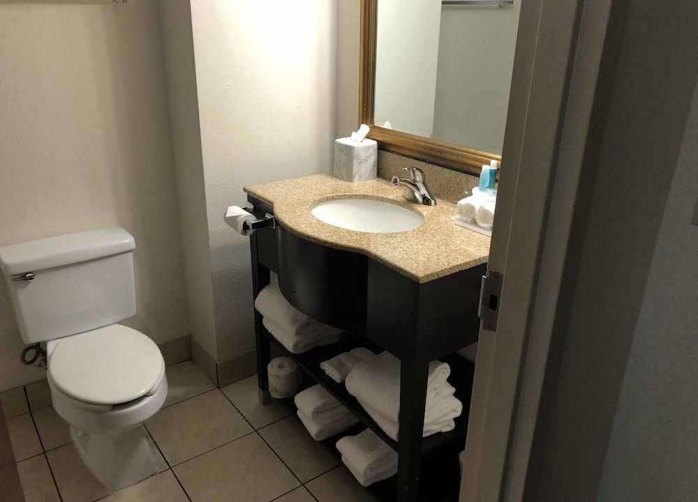 Photo of Bathroom in Garden City
