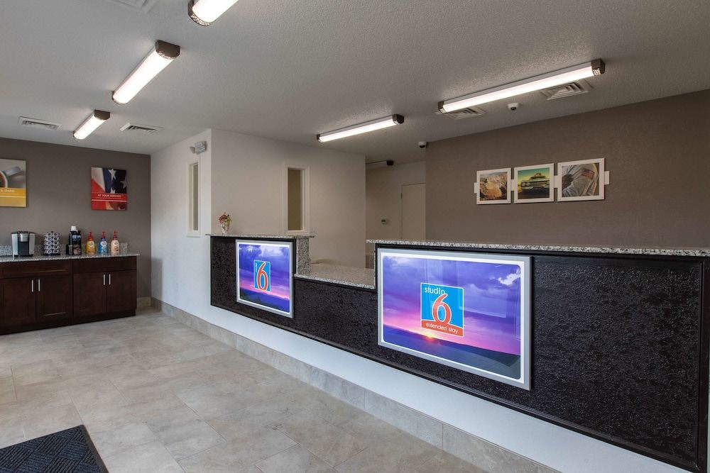 Photo of Livingroom in Conestee