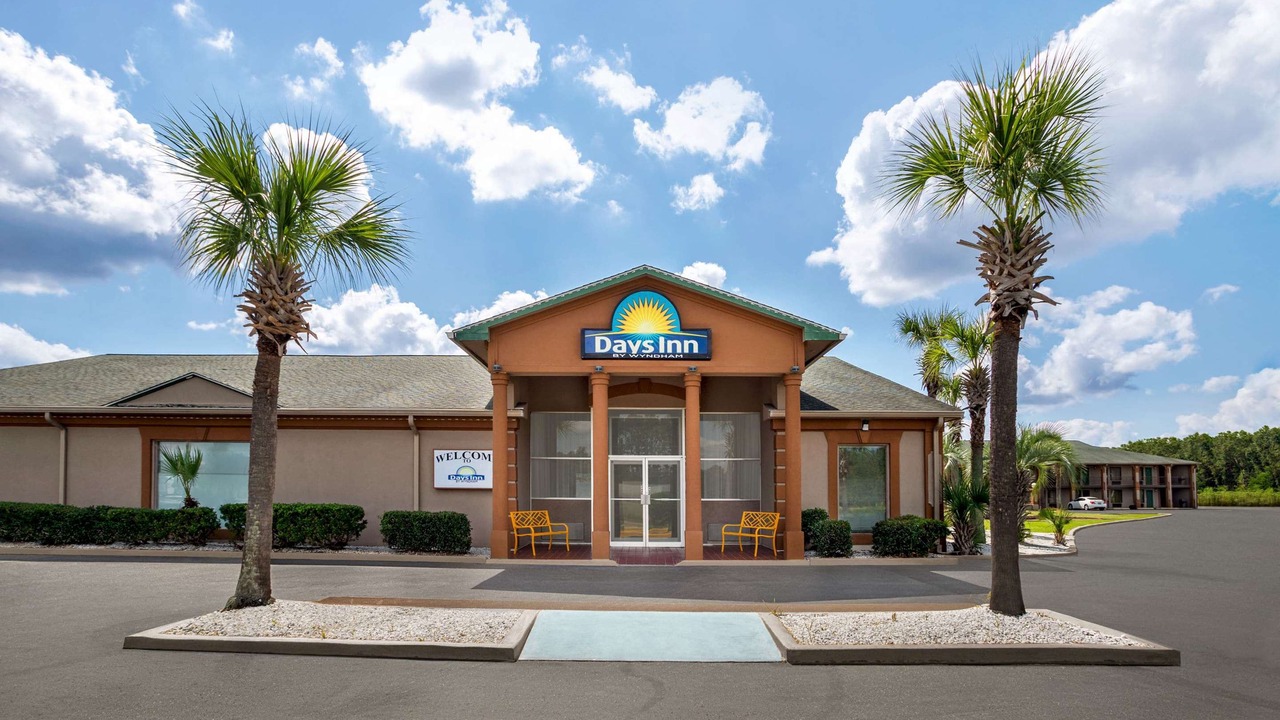 Photo of Buildings in Hardeeville