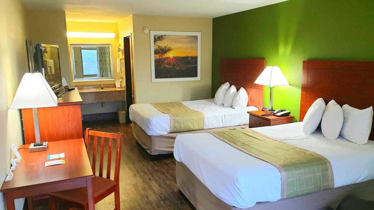 Photo of Bedroom in Lookout Valley Neighborhood Association
