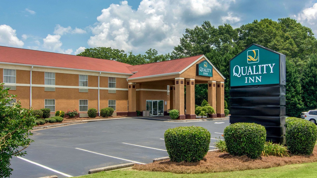 Photo of Buildings in Loganville