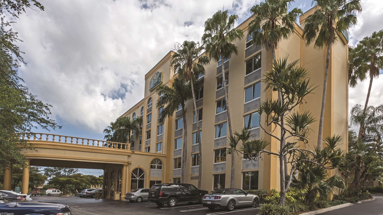 Photo of Buildings in West Palm Beach